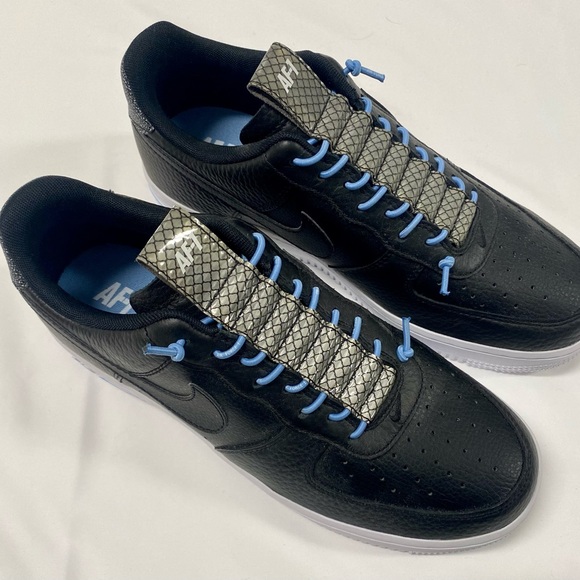 Never worn-Air Force 1 ‘07 Lux ‘Black Reflective’ - Picture 2 of 5
